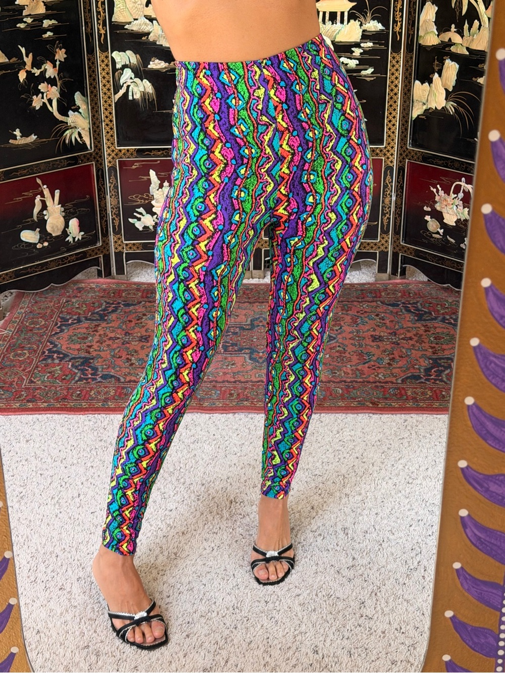 80s graphic neon leggings